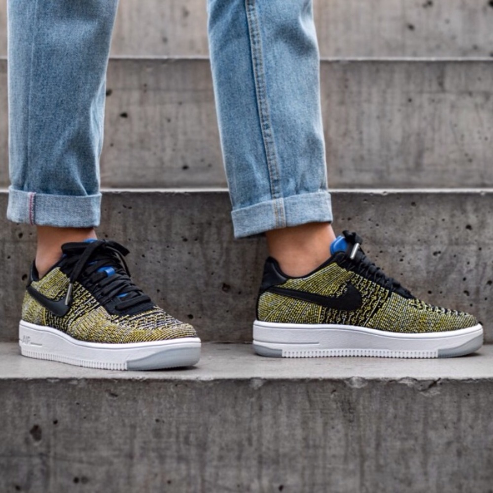 💛 W. Air Force 1 FlyKnit Yellow Blue Tint 6.5 - Picture 5 of 8